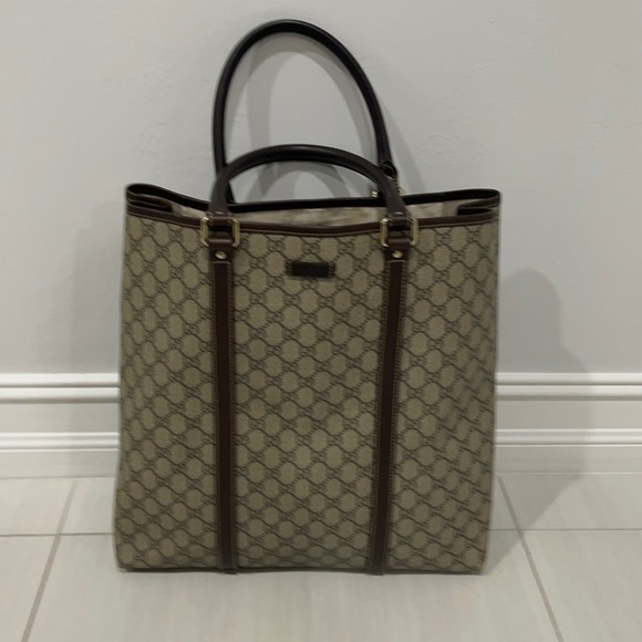 Gucci Handbags - GUCCI Large Bag